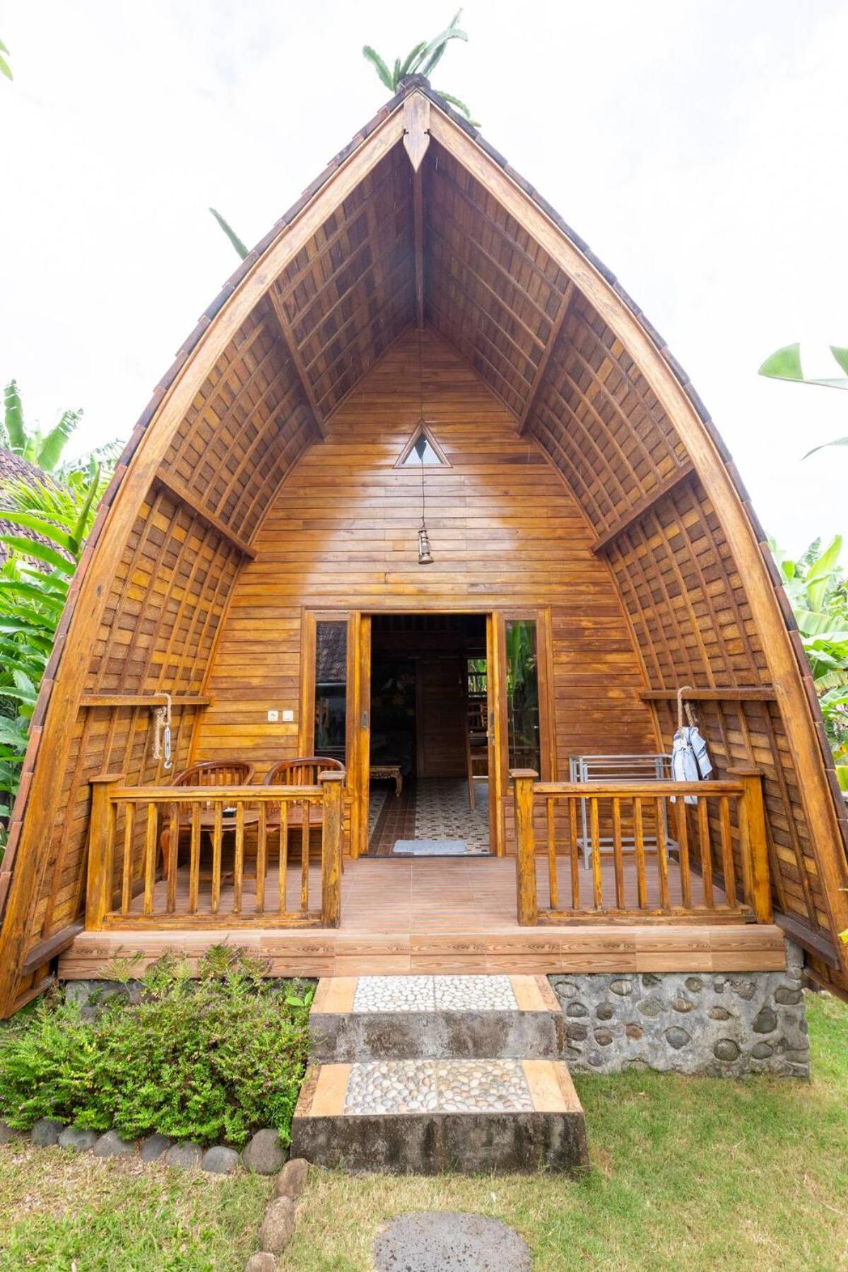 Ayumar Homestay Medewi Pulukan Exterior photo