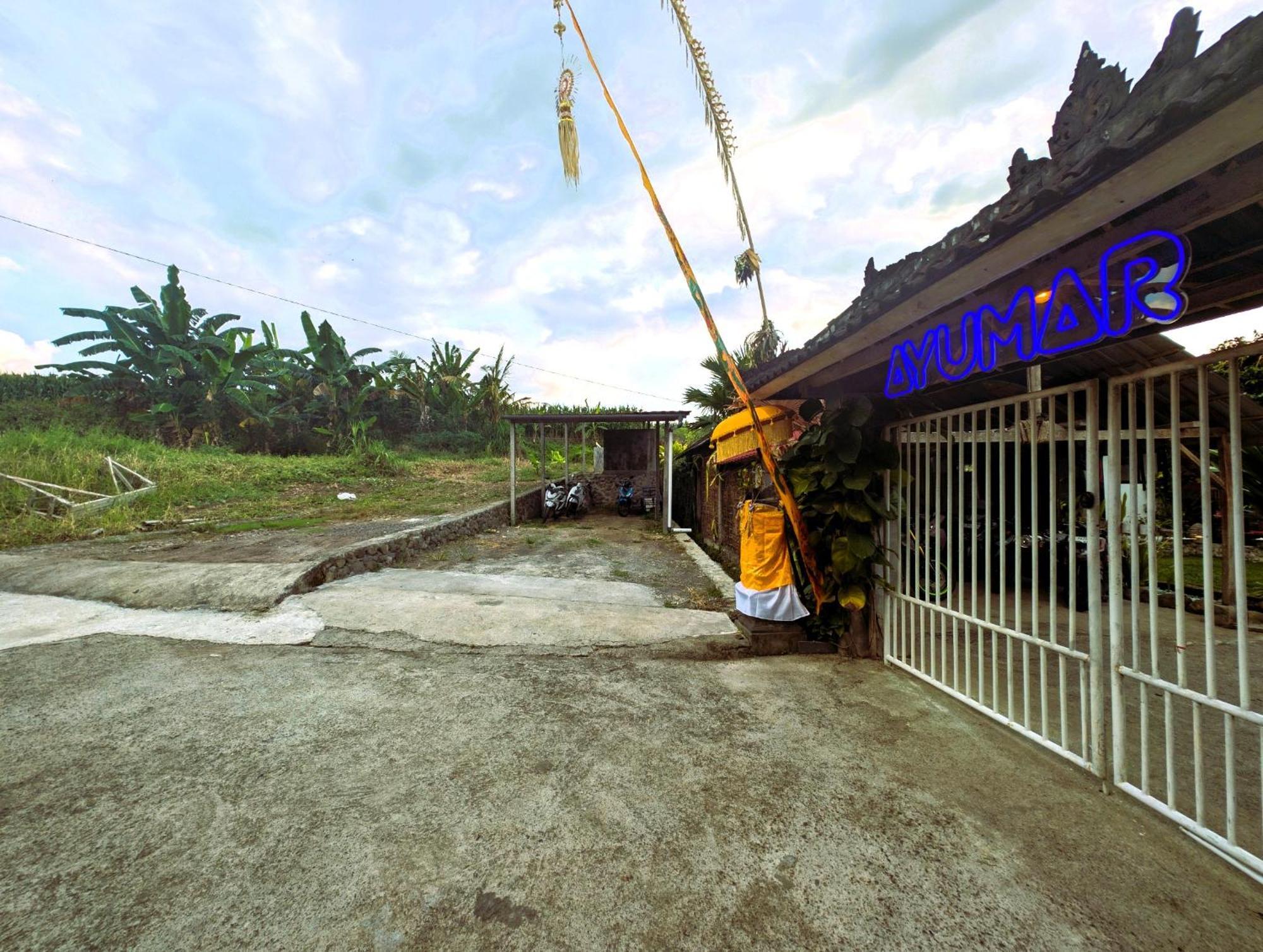 Ayumar Homestay Medewi Pulukan Exterior photo