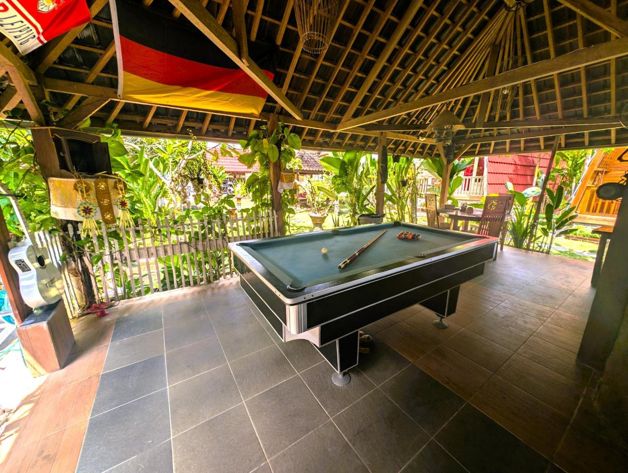 Ayumar Homestay Medewi Pulukan Exterior photo