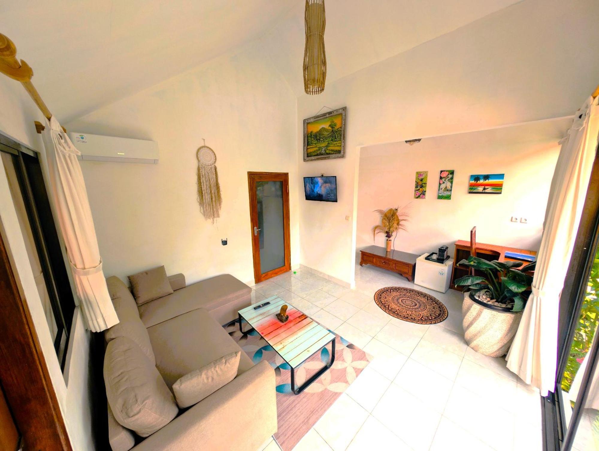Ayumar Homestay Medewi Pulukan Room photo